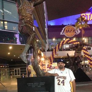 Meet your Posher, Sal